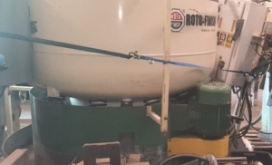 ROTO-FINISH VIBRATORY TUMBLER