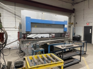 FABMASTER 12' X 180 TON