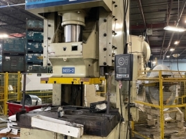 Komatsu 200 ton c frame press